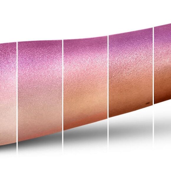 MAC Stars and Rockets Velux Pearl Eyeshadow - Picture 12 of 16